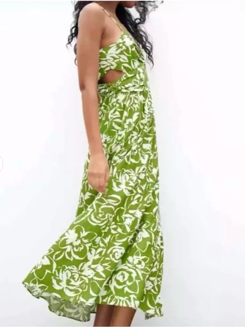 Zara Linen Floral Cutout Maxi Dress — Size XS | Green & White | Worn Once - Picture 4 of 10